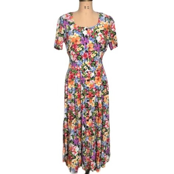 Vintage Dresses & Skirts - Vintage 80s floral maxi button up front floral pattern dress